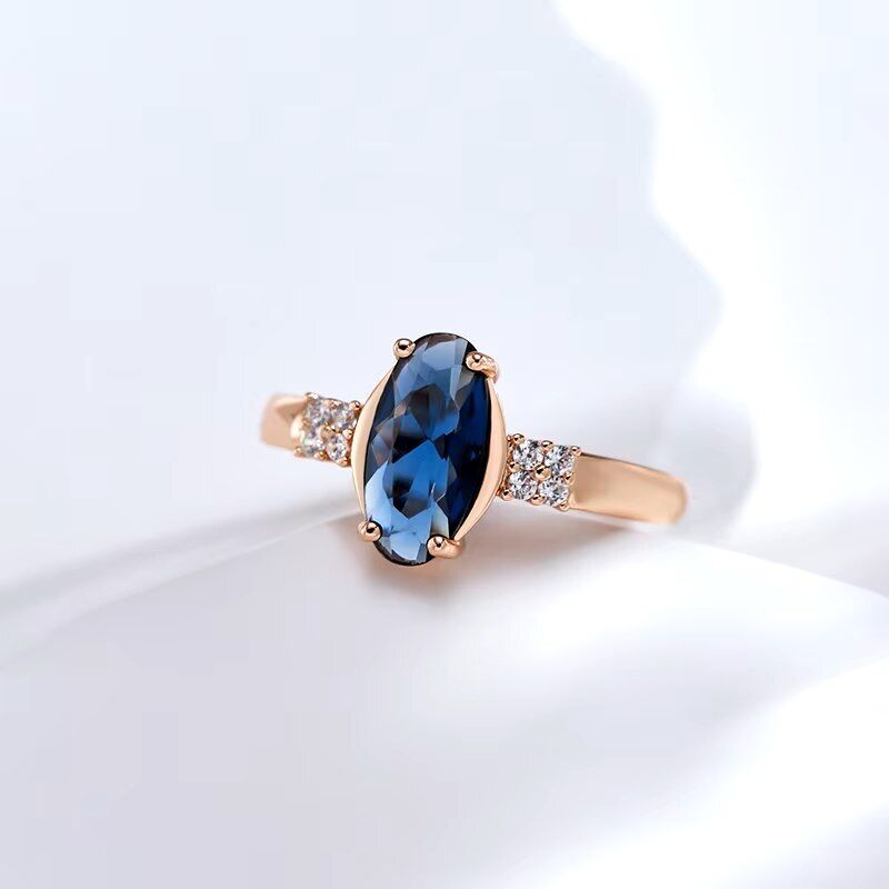 Eleganter Ring 585 RG Rotgold Rosegold mit Saphir blauen Zirkon 61 (19,4mm Ø)