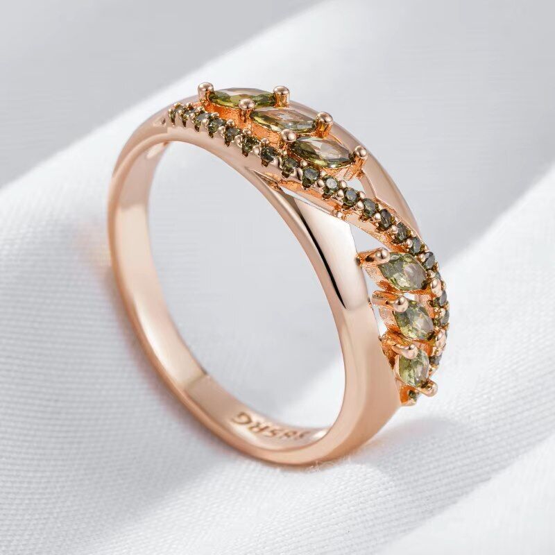 Eleganter Ring 585 RG Rotgold Rosegold mit Peridot grünen Zirkon 59 (18,8 mm Ø)