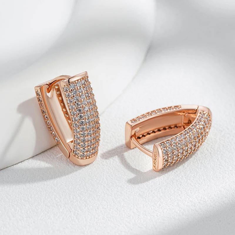 Elegante 585 Rosegold Ohrringe Creole mit Zirkon, Hochwertiger Schmuck 5,1g.