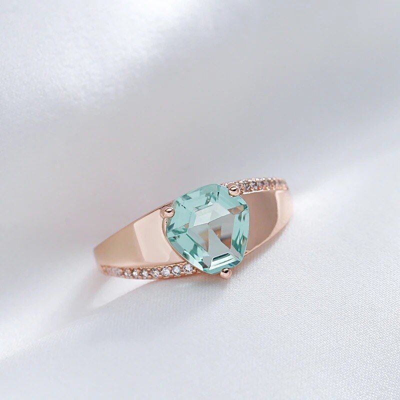 Eleganter Ring 585 RG Rotgold Rosegold Aquamarin blauer Zirkon 59 (18,8 mm Ø)