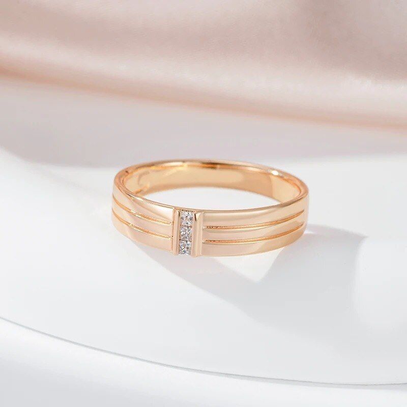 Eleganter Ring 585 RG Rotgold Rosegold mit funkelnden Zirkon 56 (17,8 mm Ø)