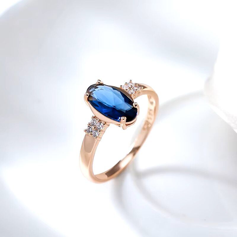 Eleganter Ring 585 RG Rotgold Rosegold mit Saphir blauen Zirkon 61 (19,4mm Ø)