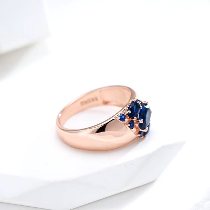 Eleganter Ring 585 RG Rotgold Rosegold mit Saphir blauen Zirkon 61 (19,4 mm Ø)