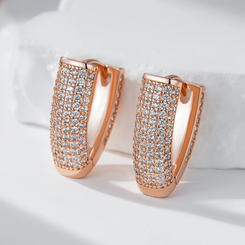 Elegante 585 Rosegold Ohrringe Creole mit Zirkon, Hochwertiger Schmuck 5,1g.